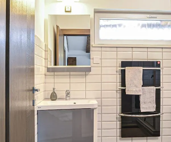 Terrace 아파트 에게르